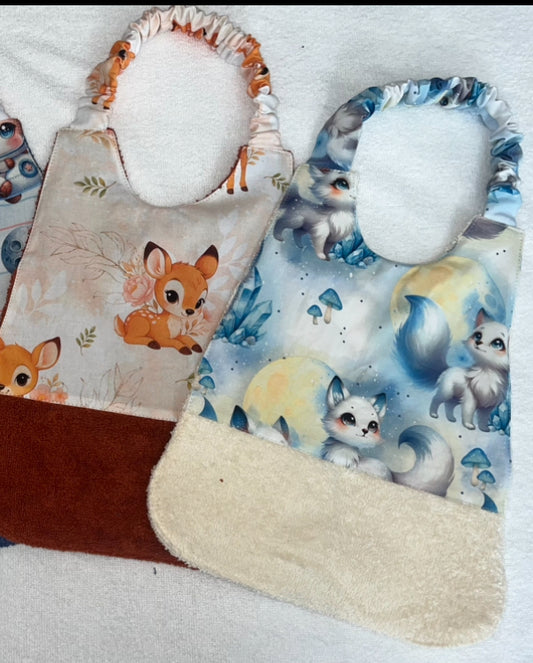 Bavoir élastique 12/36 mois