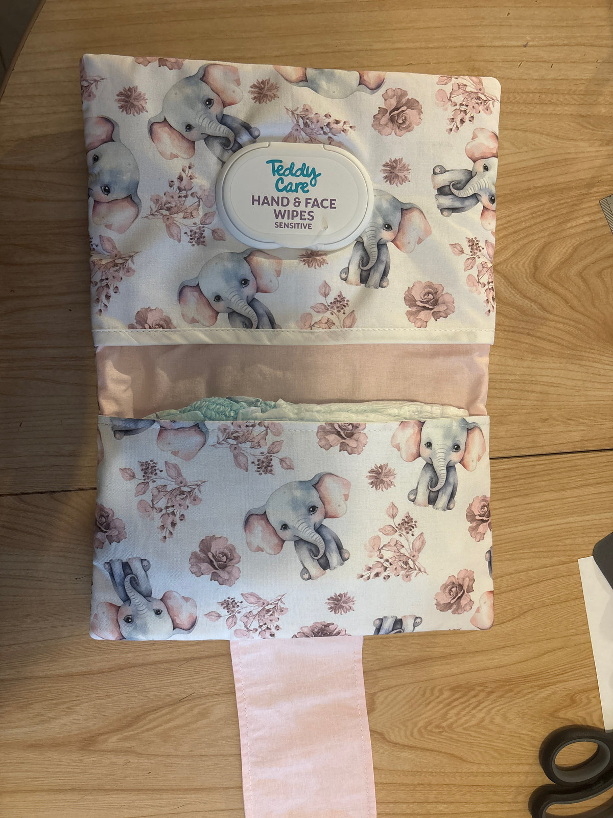 Pochette lingettes couches éléphant