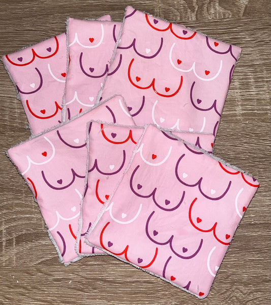 Lingettes démaquillantes octobre rose