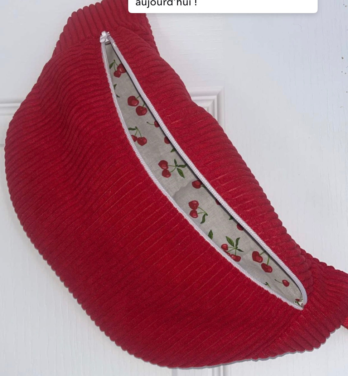 Sac banane velours rouge cerise