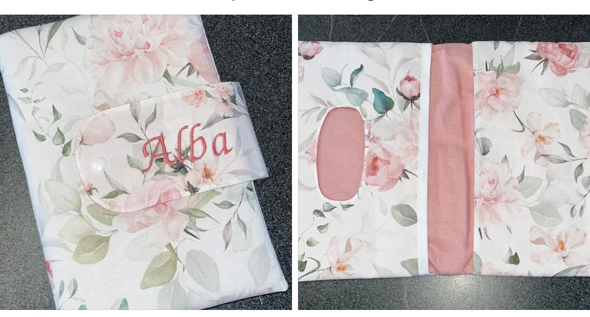Pochette lingettes couches fleuri