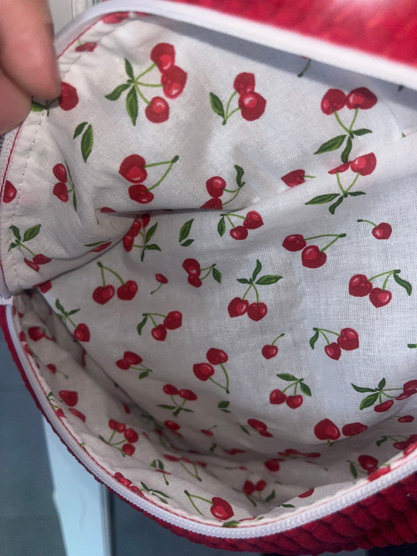 Sac banane velours rouge cerise