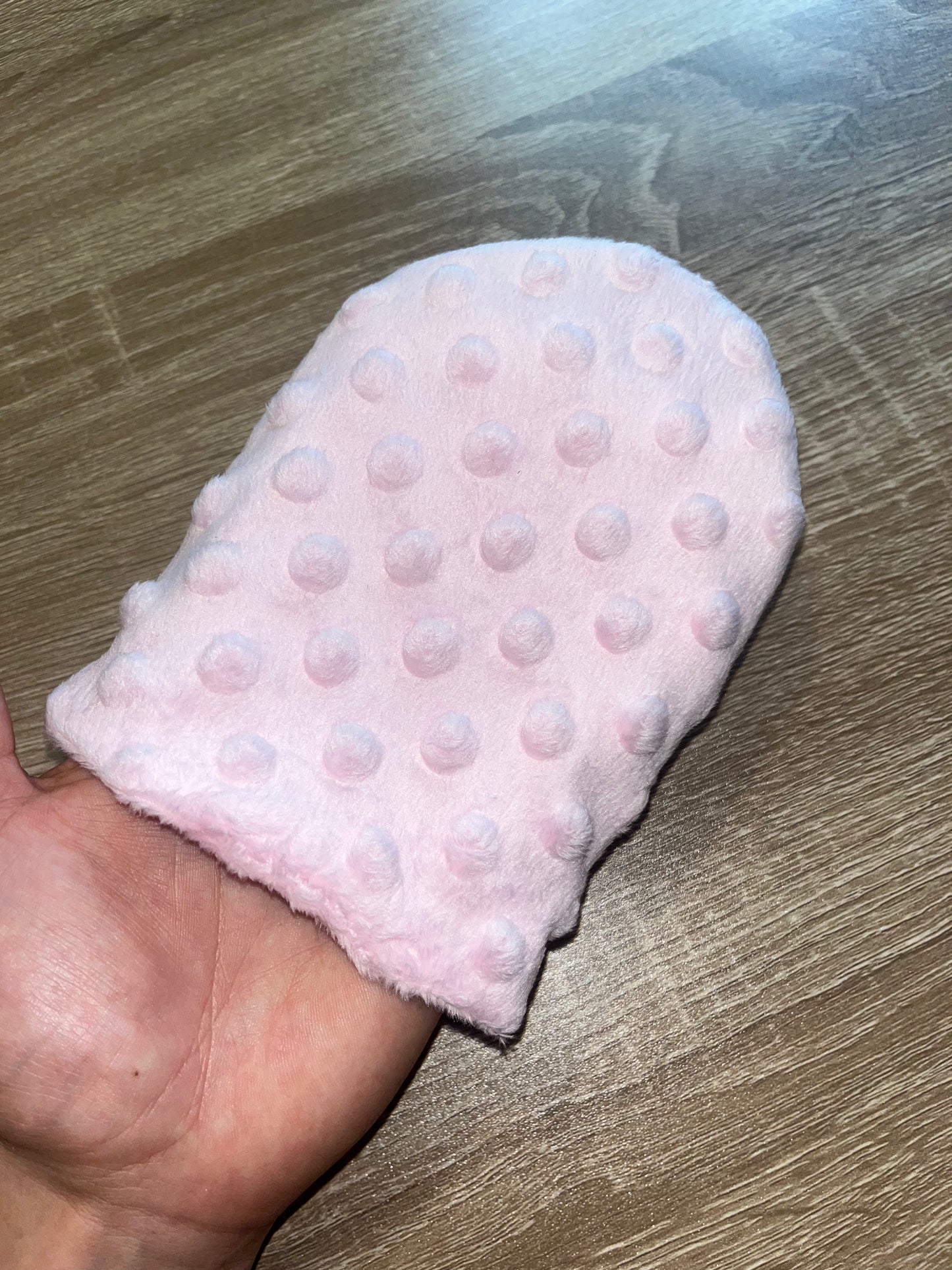 Gant démaquillant