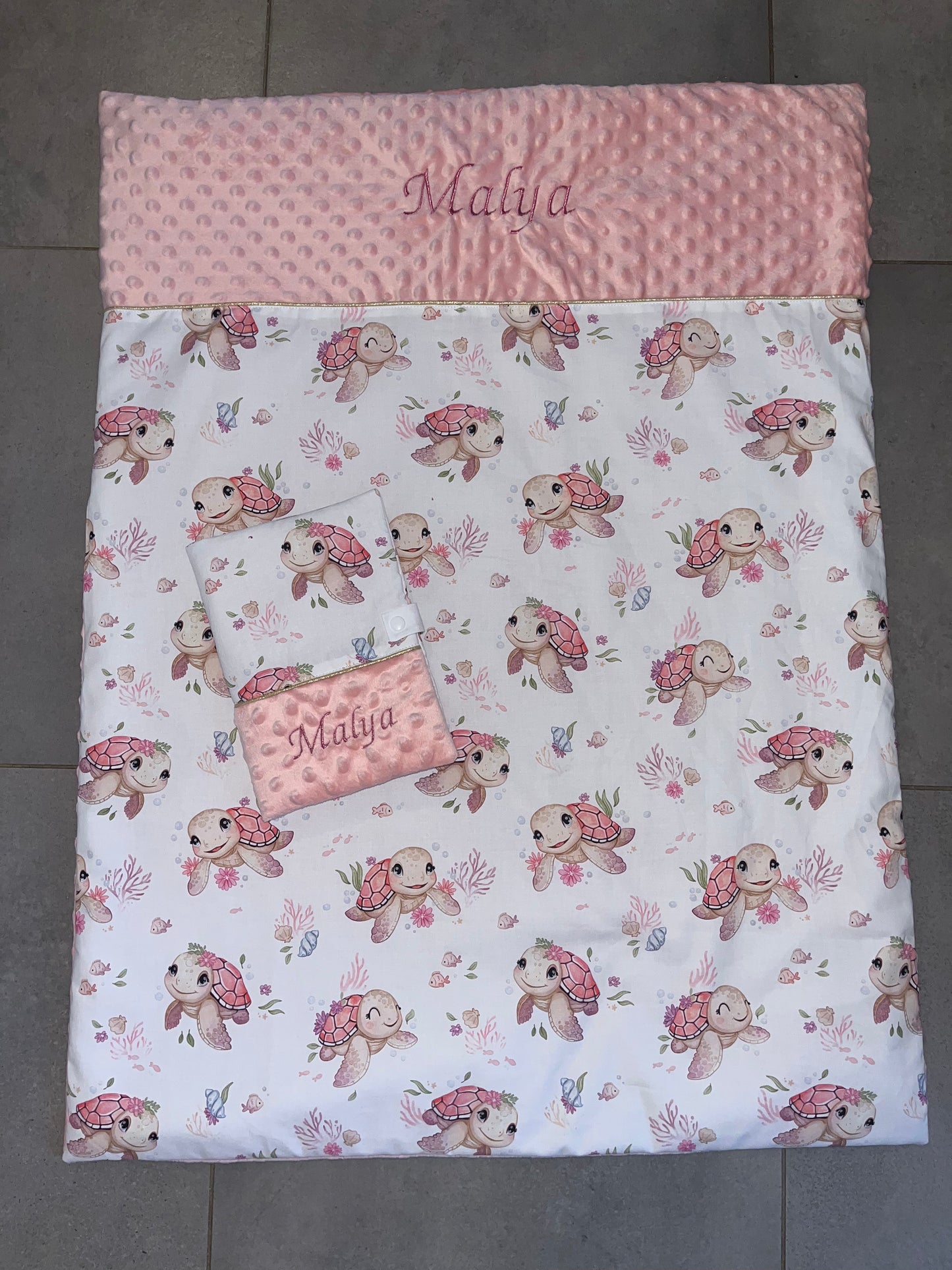 Couverture bébé tortue / protège carnet de santé